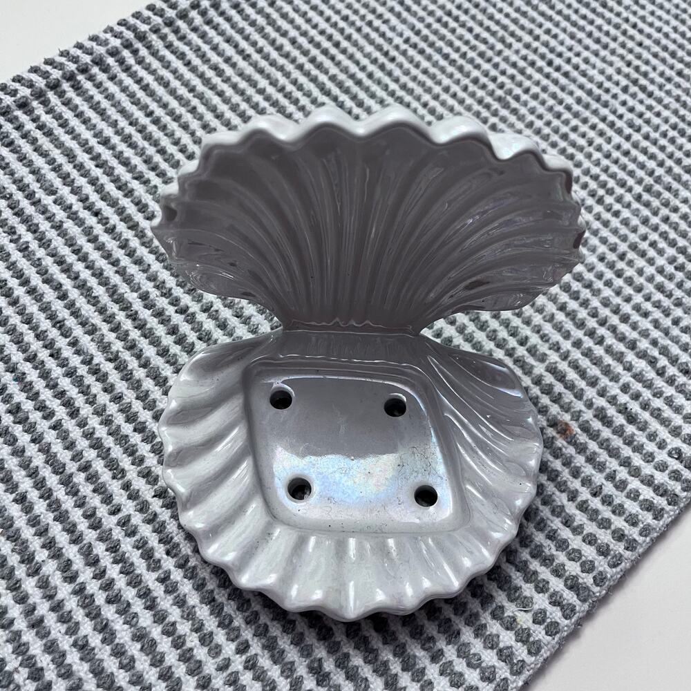 Bath & Body Works Pearl White CLAM SHELL Soap Holder